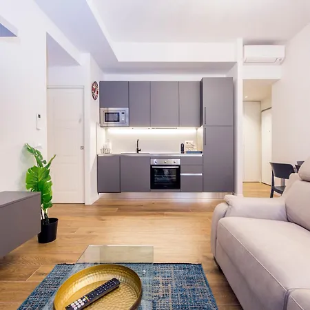 Joivy Chic In Piazza Dante, Apartment Genoa