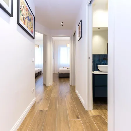 Joivy Chic In Piazza Dante, Apartment Genoa